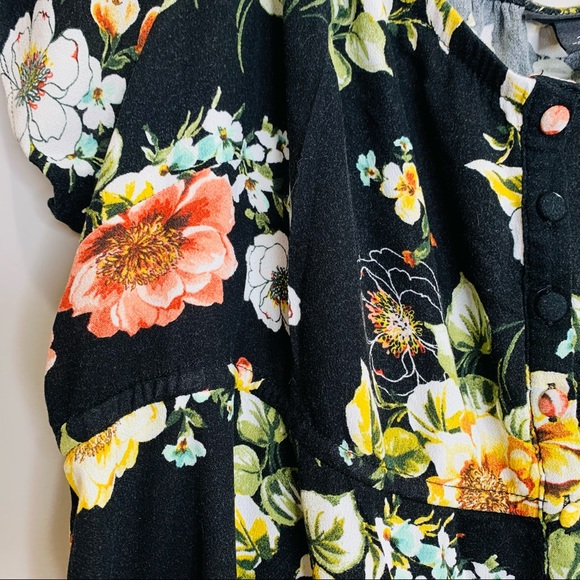 Torrid Floral Boho Button Up Flutter Sleeve Top Size 2 2X 18/20 - Picture 9 of 10